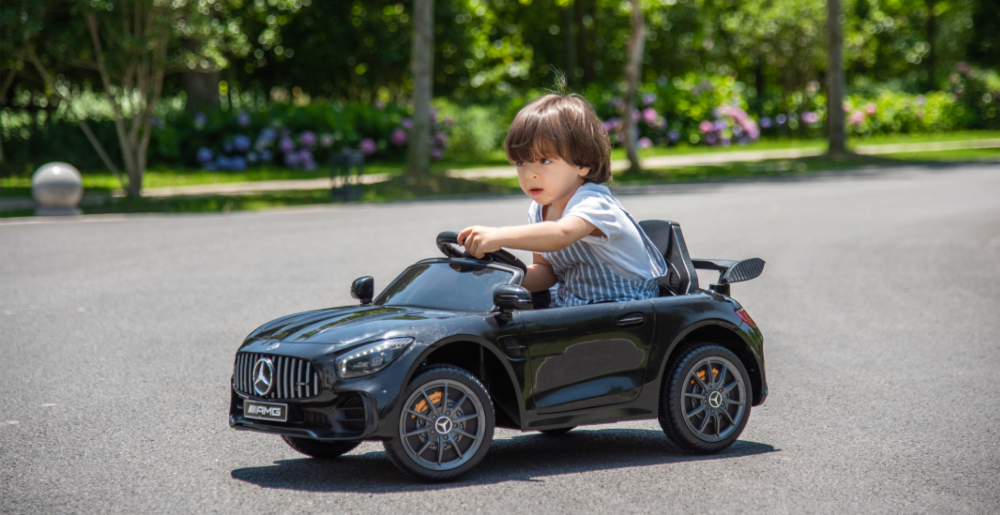 Amazon.com: Winado 12V Ride on Car, Licensed Mercedes Benz AMG GTR
